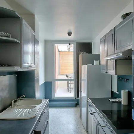 Chic And Spacious Apart Amaizing Terrace *