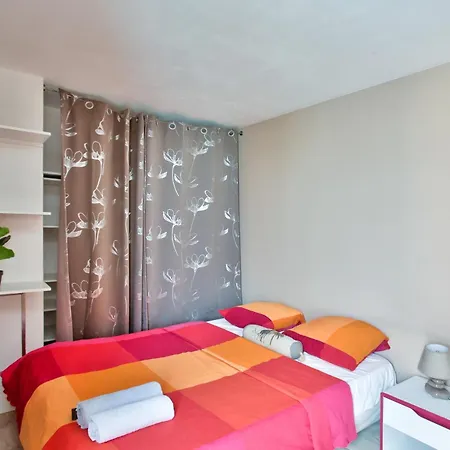 Chic And Spacious Apart Amaizing Terrace Appartement Courcouronnes