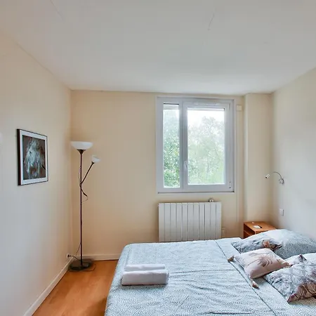 Chic And Spacious Apart Amaizing Terrace *